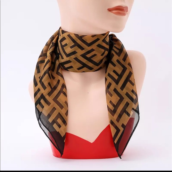 Scarf - Picture 1 of 2